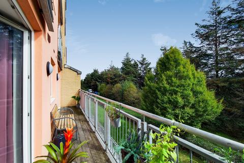38 Wooldridge Close, Feltham, TW14 8BF