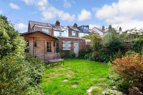 25 Myrtle Road, Dorking, RH4 1DQ