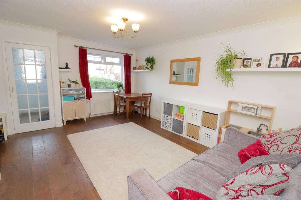 Glaive Avenue, Stirling, FK7 4 bed semidetached house £225,000