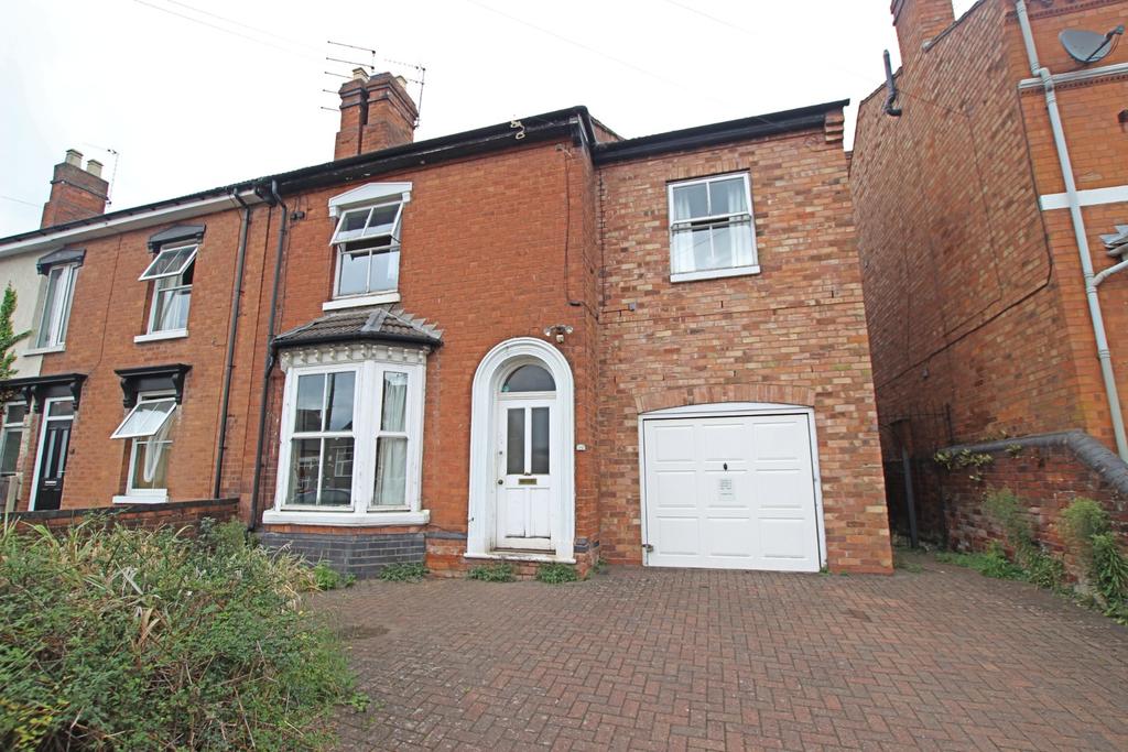 Bromyard Road, Worcester, WR2 5DJ 7 bed end of terrace house £350,000