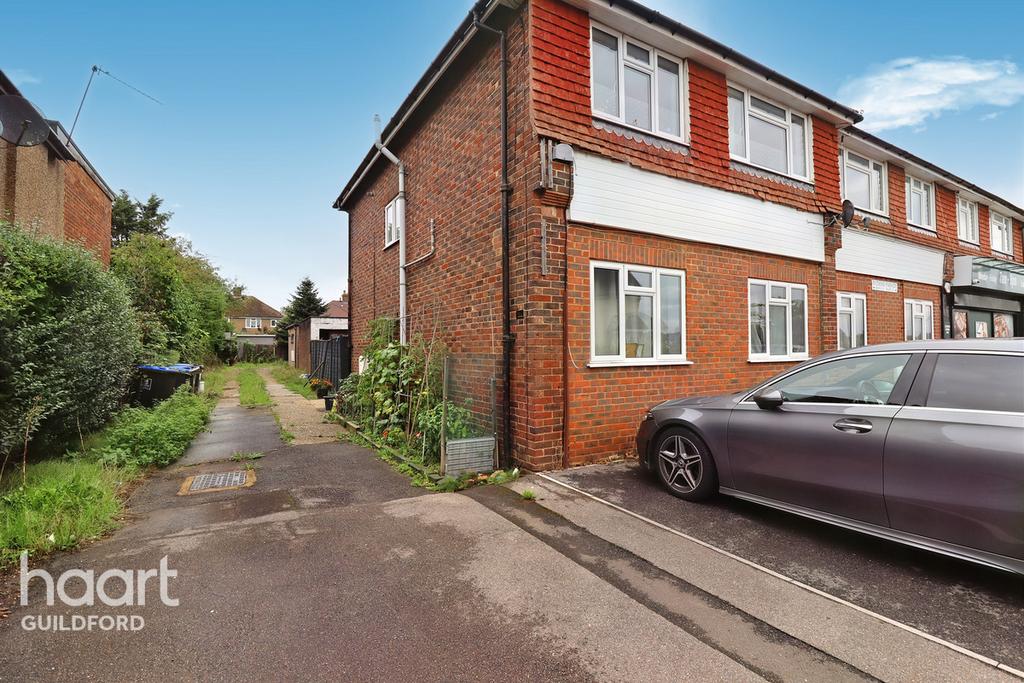 Rydens Way, Woking 1 bed flat £195,000