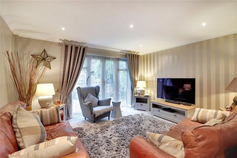 4 bedroom detached house for sale, Griggs Way, Borough Green, Sevenoaks, Kent, TN15