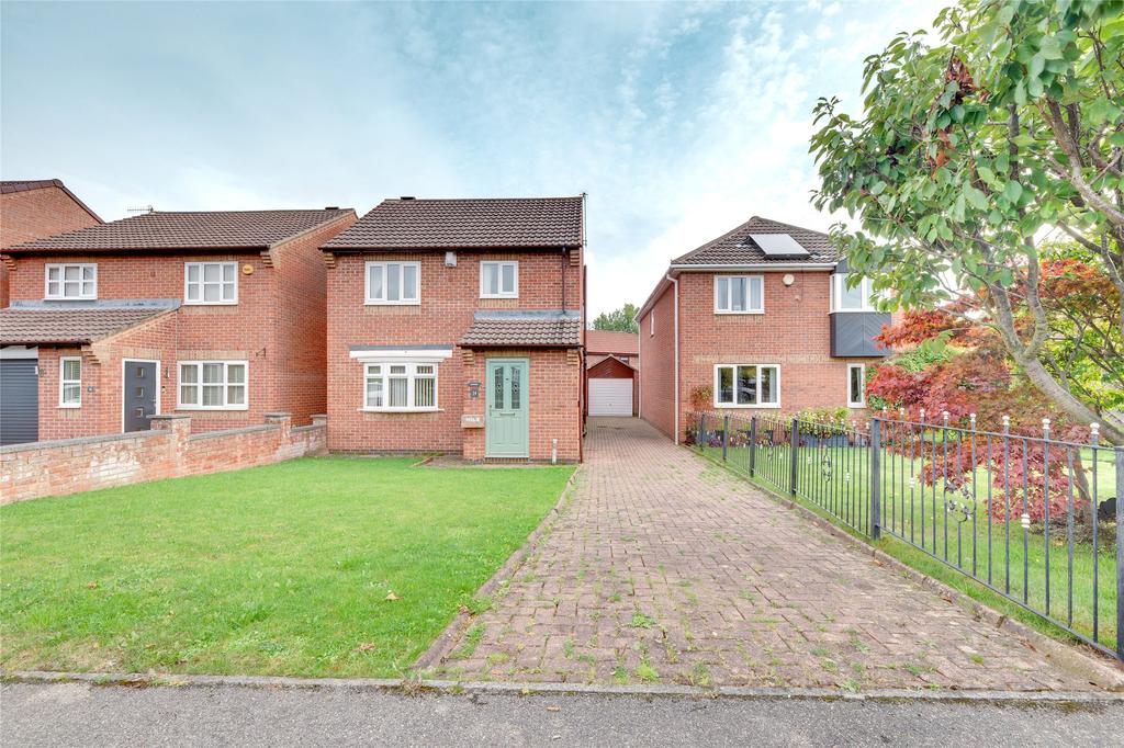 Festival Park Drive, Festival Park, NE11 3 bed detached house £229,950