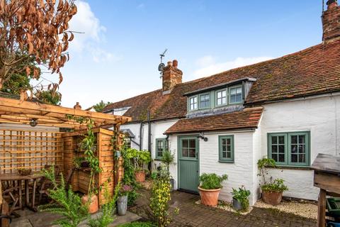 1 bedroom cottage for sale - Brill,  Buckinghamshire,  HP18