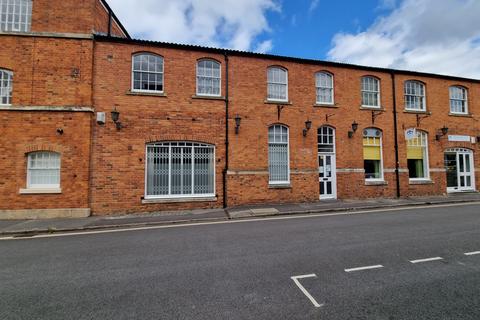 Property to rent - 1 Mill Street, BA14