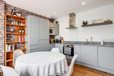 2 bedroom flat for sale - Chalk Farm Road, Camden, London, NW1