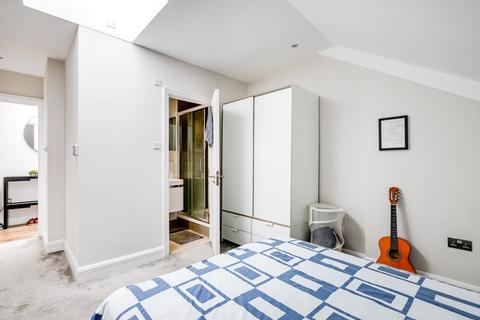 2 bedroom flat for sale - Chalk Farm Road, Camden, London, NW1