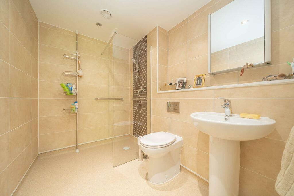 Ensuite wet room