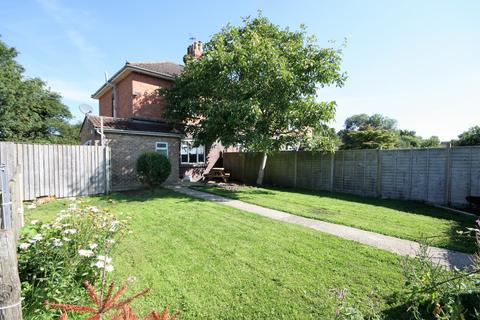 3 bedroom terraced house to rent, School Hill, Brinkworth, SN15