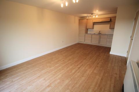 2 bedroom flat for sale - Clough Gardens, Haslingden, BB4