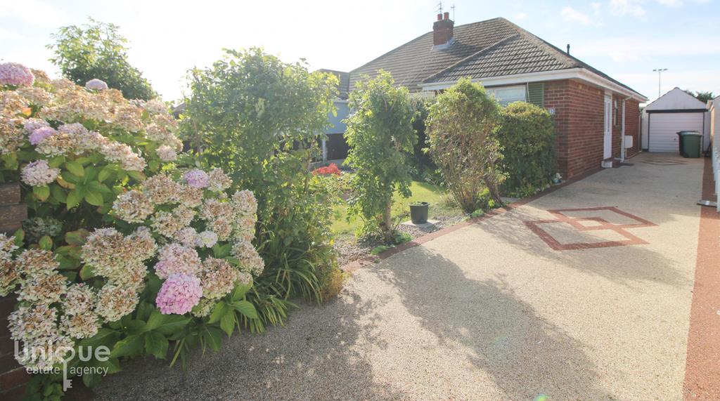 Toronto Avenue, Fleetwood, FY7 2 bed bungalow £124,950