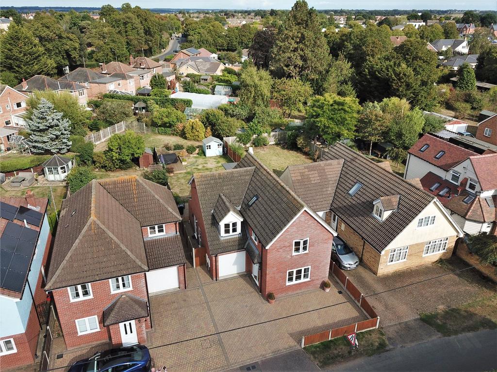 School Lane, Lawford, Manningtree... 4 bed detached house £450,000