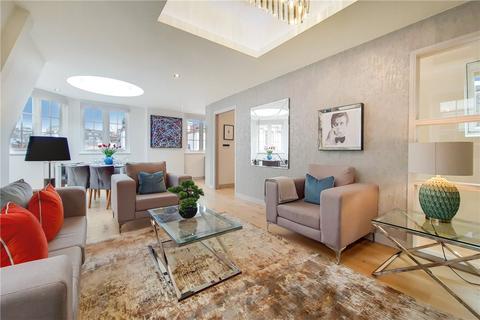 undefined, Hertford Street, Mayfair, London, W1J