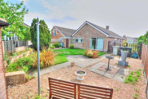 3 bedroom detached bungalow for sale - Fortescue Close, Tattershall, Lincolnshire, LN4 4LN