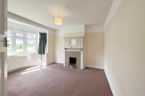 undefined, Esher Road, East Molesey