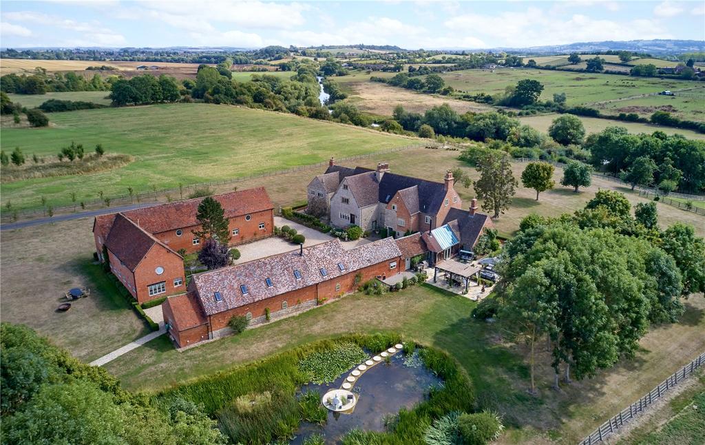 BidfordOnAvon, Alcester, Warwickshire, B50 9 bed equestrian property