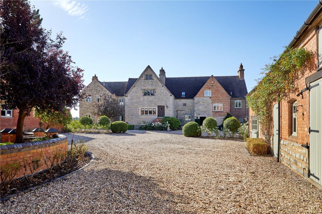 BidfordOnAvon, Alcester, Warwickshire, B50 9 bed equestrian property