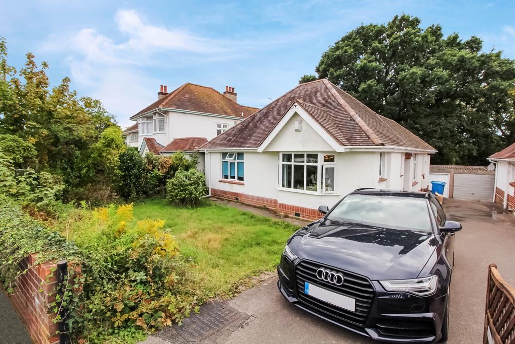 Austin Avenue, Lilliput, Poole 2 bed detached house to rent £1,450 pcm (£335 pw)