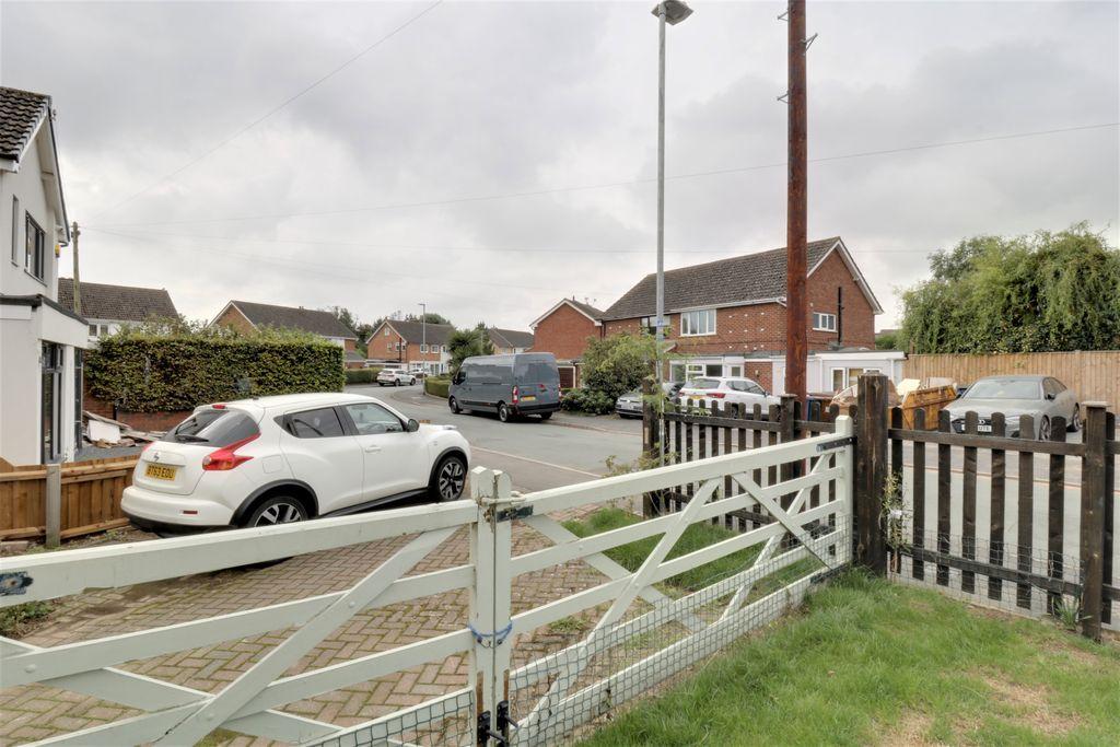 Parking at Side for Two Cars