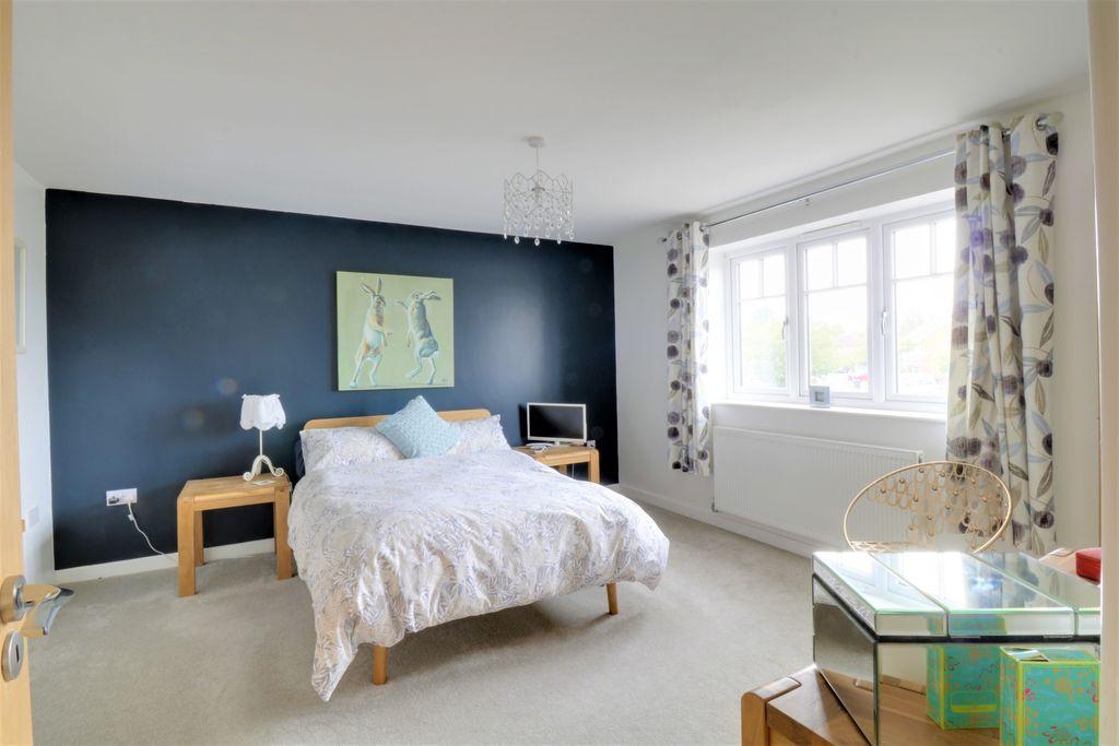 Bedroom 1 (Double with Ensuite)