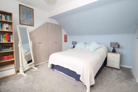 14 Oak Close, Ottery St Mary, EX11 1BB