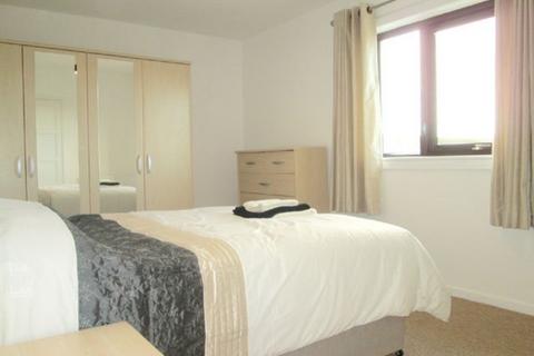 2 bedroom flat to rent, Dinbaith Place, Aberdeen