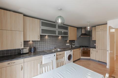 2 bedroom apartment to rent, Frater Place, Aberdeen