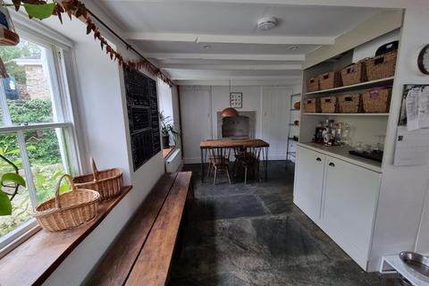 Coombe House Coombe Hill, Bissoe, Truro, TR4 8RQ