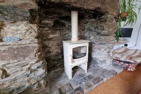 Coombe House Coombe Hill, Bissoe, Truro, TR4 8RQ