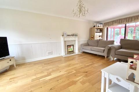 11 Haig Close, Sutton Coldfield, B75 6PJ