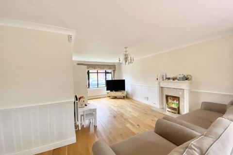 11 Haig Close, Sutton Coldfield, B75 6PJ