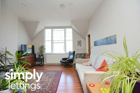 3 bedroom maisonette to rent, Chapel Road, Worthing