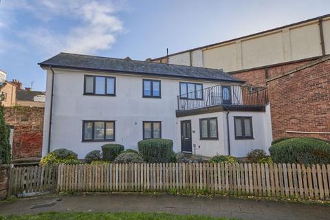 2 bedroom apartment to rent, North Street, Exeter