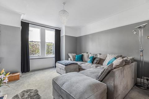 3 Amesbury Road, Bromley, BR1 2QJ