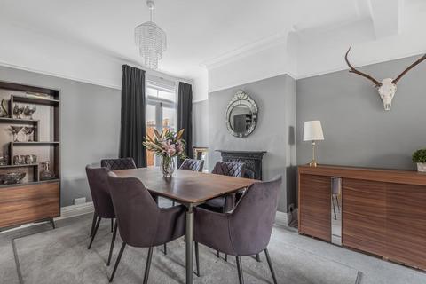 3 Amesbury Road, Bromley, BR1 2QJ