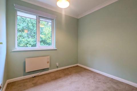 49 Trevithick Close, Feltham, TW14 9XJ