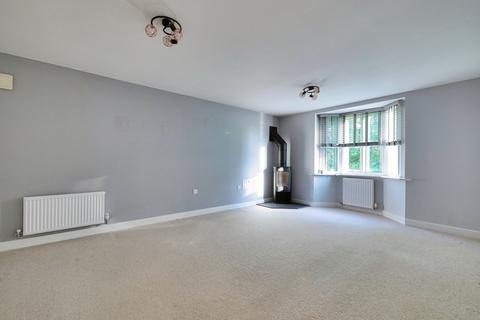 undefined, Clappen Close, CIRENCESTER
