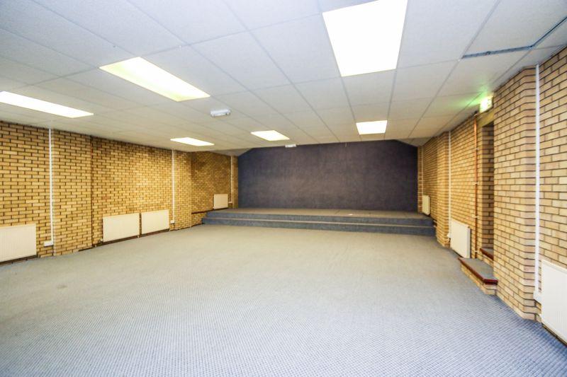 Woodlands Road, Clevedon Property £1,100 pcm (£254 pw)