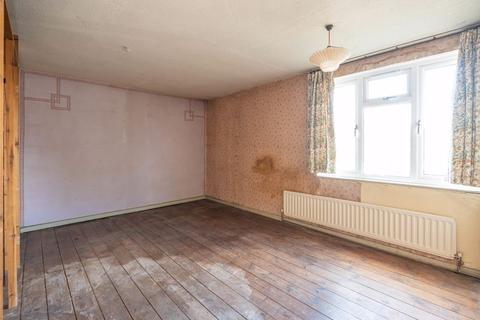 30 Compton Drive, Abingdon, OX14 2DF