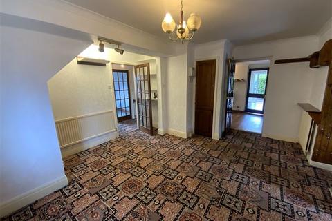 6 Broadcroft Close, Beighton, Sheffield, S20 1DQ