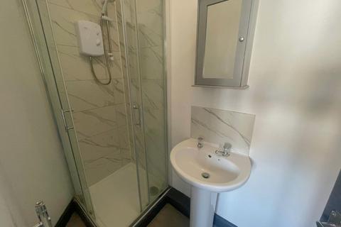 undefined, Room 3, 70 Lambert Road