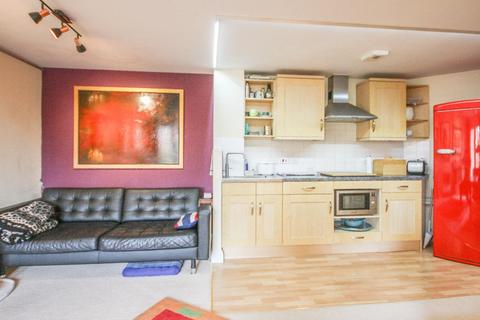 2 bedroom flat for sale - Squires Court, York Road, Bristol, BS3