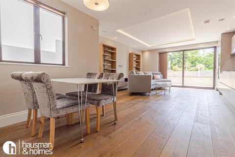 2 bedroom flat for sale, The Grove, NW11