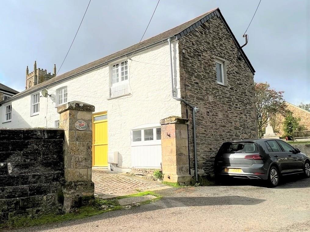 St Newlyn East, Newquay TR8 2 bed terraced house £750 pcm (£173 pw)