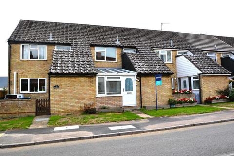 2 Moorfield, Hare Street, Buntingford, SG9 0EB