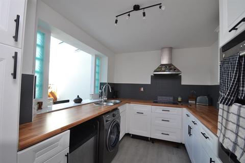 2 Moorfield, Hare Street, Buntingford, SG9 0EB