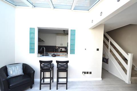 2 Moorfield, Hare Street, Buntingford, SG9 0EB