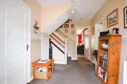71 Fairfield, Buntingford, SG9 9NZ
