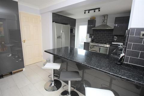 32 The Hedgerows, Stevenage, SG2 7BW
