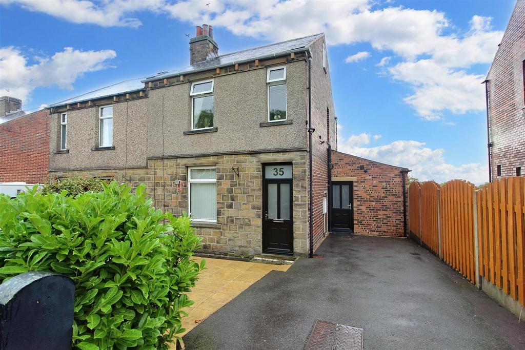 Lidgett Lane, Skelmanthorpe... 3 bed semidetached house £240,000